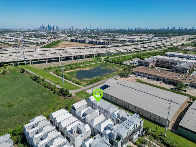 5919 E Post Oak Lane, Houston, TX 77055