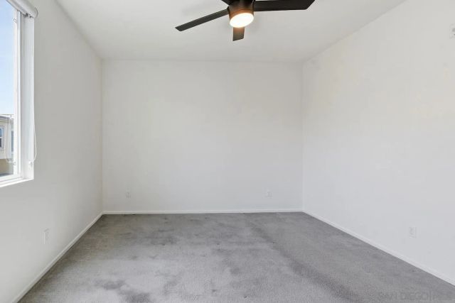214 Antoni Gln 710, Escondido, CA 92025
