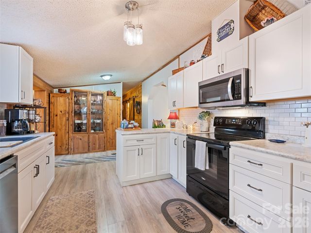 136 Peaceful Valley Drive, Leicester, NC 28748