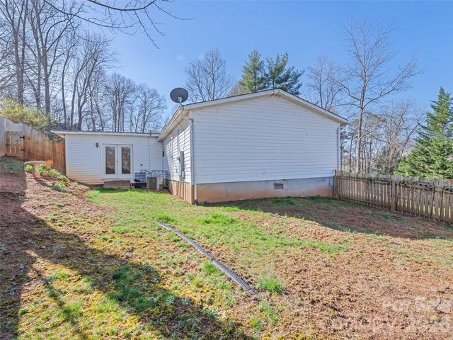 136 Peaceful Valley Drive, Leicester, NC 28748