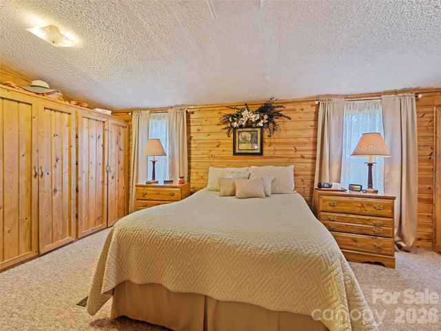 136 Peaceful Valley Drive, Leicester, NC 28748