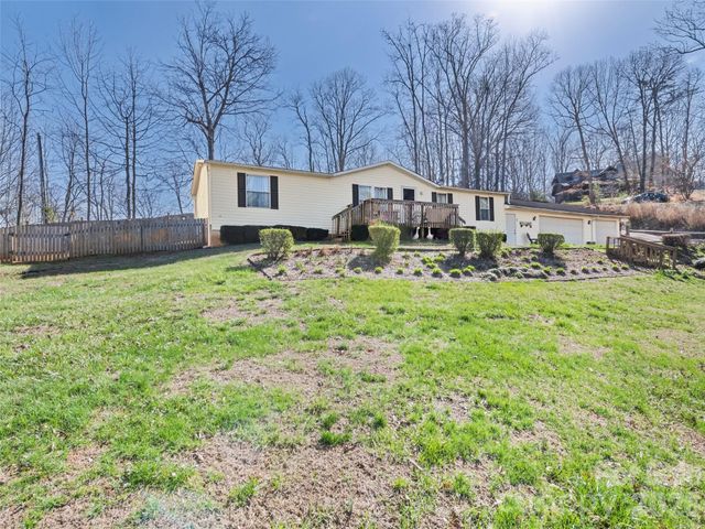136 Peaceful Valley Drive, Leicester, NC 28748