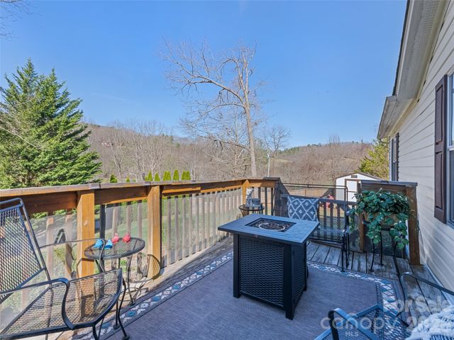136 Peaceful Valley Drive, Leicester, NC 28748