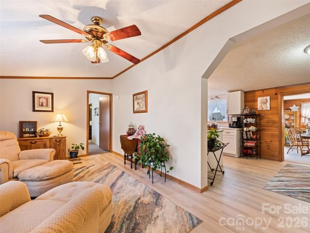 136 Peaceful Valley Drive, Leicester, NC 28748