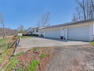 136 Peaceful Valley Drive, Leicester, NC 28748
