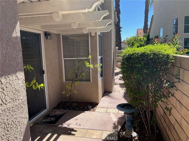 40363 Via Estrada, Murrieta, CA 92562