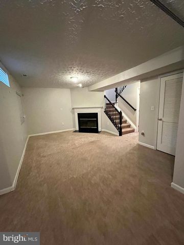 8334 LYNDHURST ST, Laurel, MD 20724