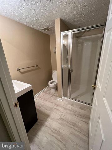 8334 LYNDHURST ST, Laurel, MD 20724