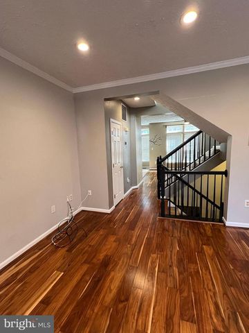 8334 LYNDHURST ST, Laurel, MD 20724