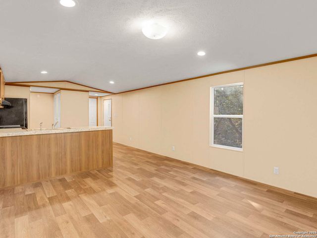 1230 Greenbriar, Canyon Lake, TX 78133