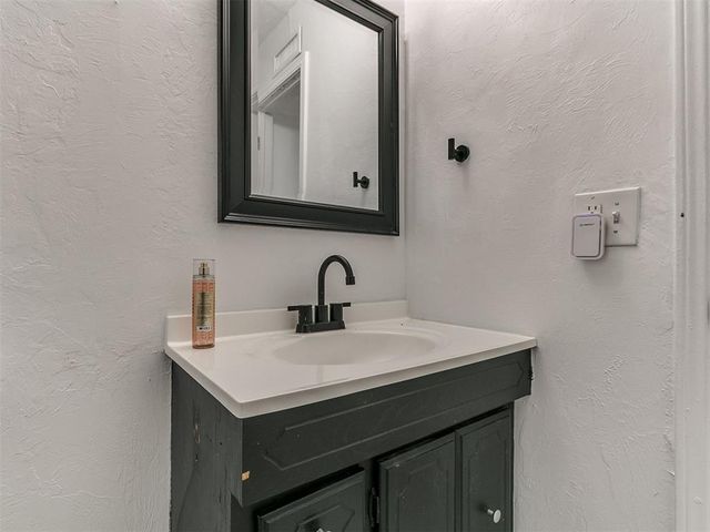 1428 NW 45th Street, Oklahoma City, OK 73118