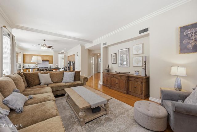 331 Briar Bluff Circle, Thousand Oaks, CA 91360