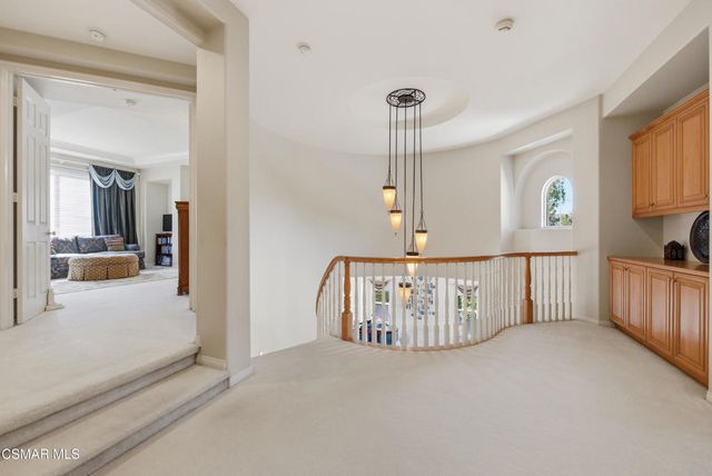 331 Briar Bluff Circle, Thousand Oaks, CA 91360