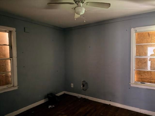 529 E SHELBY DR, Memphis, TN 38109
