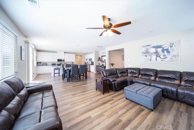 34057 Thistlewood, Murrieta, CA 92563