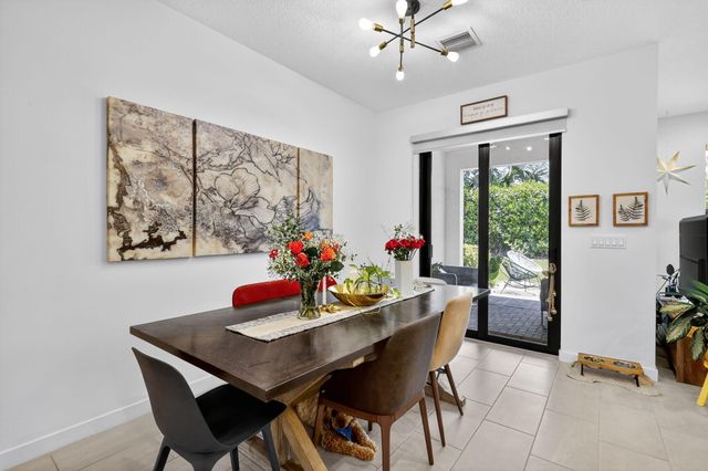 4388 Serpens Lane, Lake Worth, FL 33467