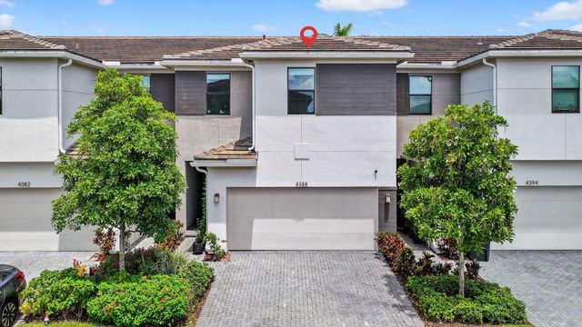 4388 Serpens Lane, Lake Worth, FL 33467