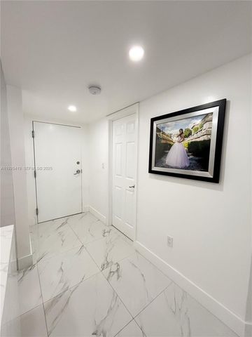 10795 SW 108th Ave 307, Miami, FL 33176