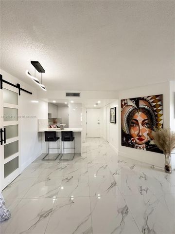 10795 SW 108th Ave 307, Miami, FL 33176