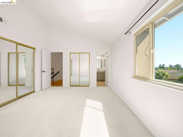 57 Thousand Oaks ST, Oakland, CA 94605