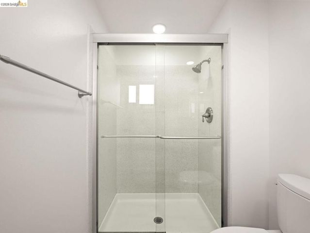 57 Thousand Oaks ST, Oakland, CA 94605