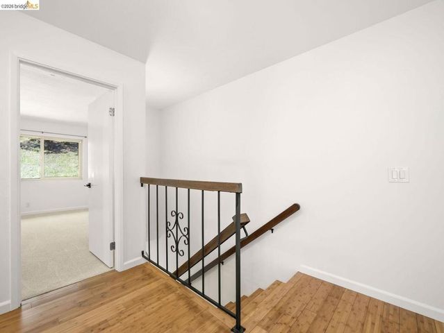 57 Thousand Oaks ST, Oakland, CA 94605