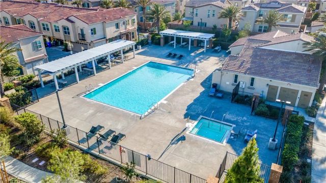 7155 Citrus 433, Fontana, CA 92336