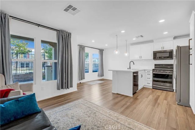 7155 Citrus 433, Fontana, CA 92336