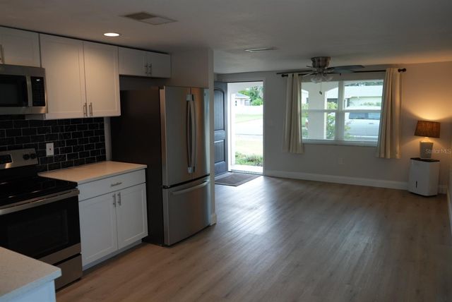 972 PONDEROSA ROAD, Venice, FL 34293
