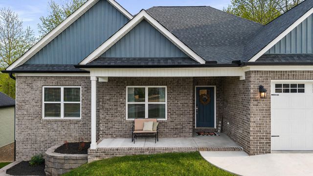 621 Sunset Valley Drive, Soddy Daisy, TN 37379