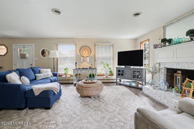 3 Pinehurst Drive, Little Egg Harbor, NJ 08087