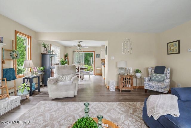 3 Pinehurst Drive, Little Egg Harbor, NJ 08087