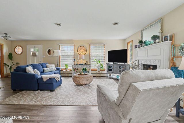 3 Pinehurst Drive, Little Egg Harbor, NJ 08087