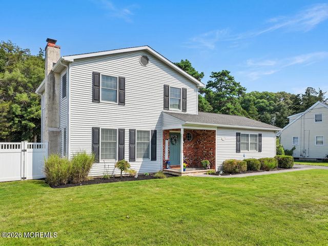 3 Pinehurst Drive, Little Egg Harbor, NJ 08087