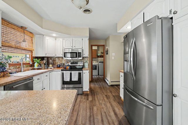 3 Pinehurst Drive, Little Egg Harbor, NJ 08087