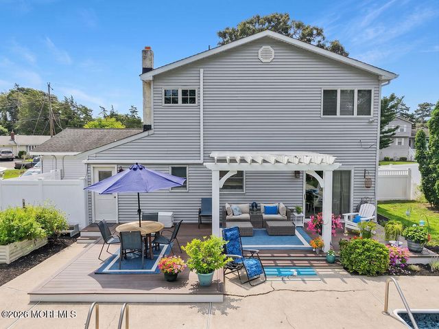 3 Pinehurst Drive, Little Egg Harbor, NJ 08087