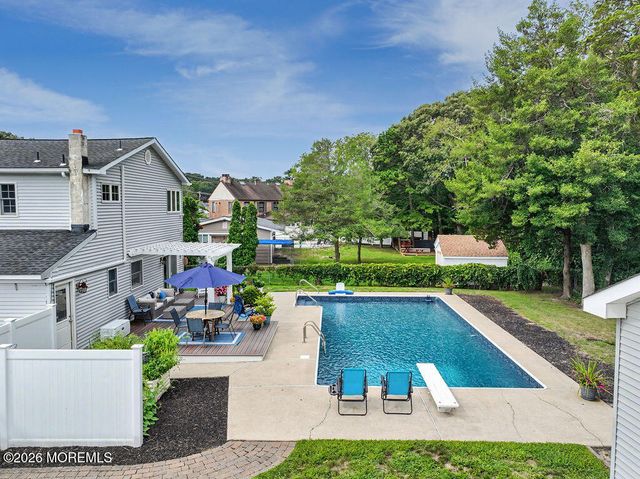 3 Pinehurst Drive, Little Egg Harbor, NJ 08087