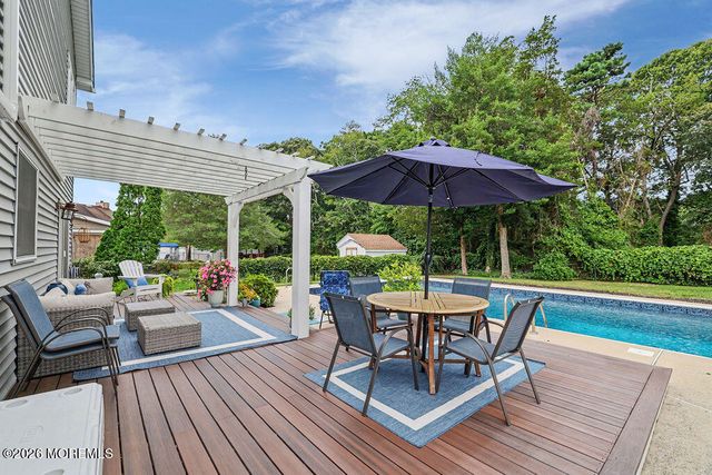 3 Pinehurst Drive, Little Egg Harbor, NJ 08087