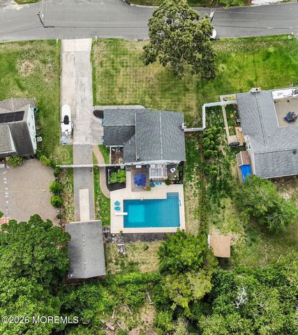 3 Pinehurst Drive, Little Egg Harbor, NJ 08087
