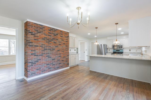 114 Mountain View Drive, Jasper, TN 37347