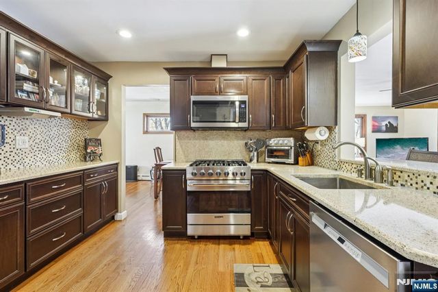 191 Hillcrest Avenue, Hawthorne, NJ 07506