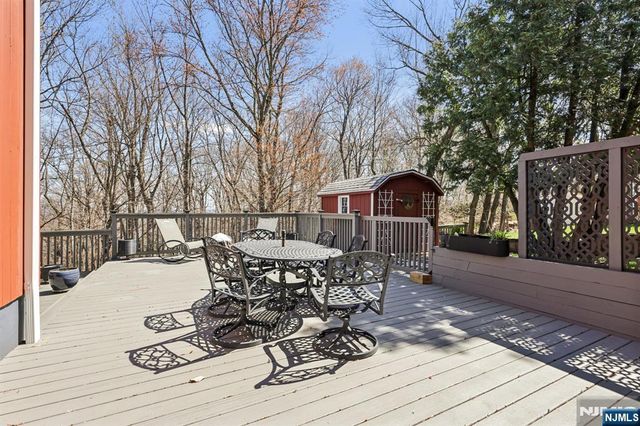191 Hillcrest Avenue, Hawthorne, NJ 07506
