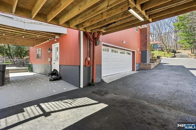 191 Hillcrest Avenue, Hawthorne, NJ 07506