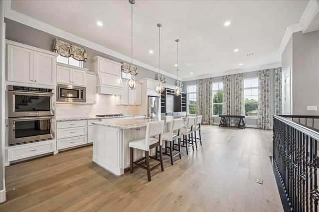 827 Dunleigh Meadows Lane Lane, Houston, TX 77055