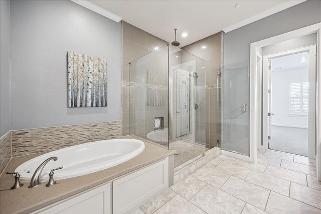 827 Dunleigh Meadows Lane Lane, Houston, TX 77055