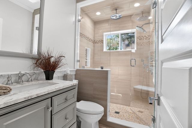 33 Linden Street, Wellesley, MA 02482