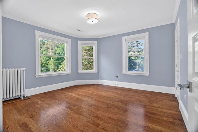 33 Linden Street, Wellesley, MA 02482