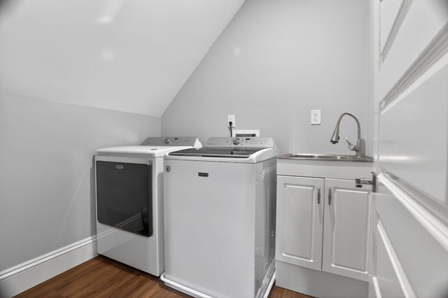 33 Linden Street, Wellesley, MA 02482