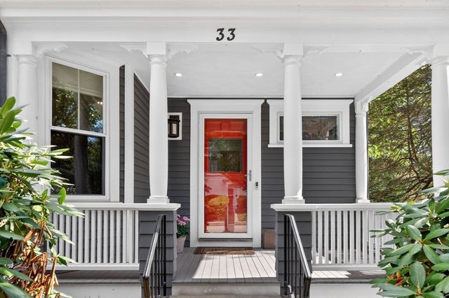 33 Linden Street, Wellesley, MA 02482