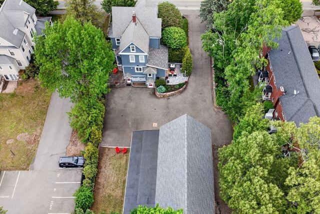 33 Linden Street, Wellesley, MA 02482